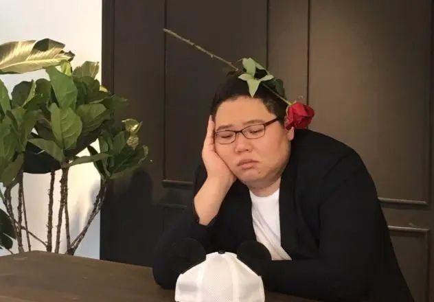 警惕虚假宣传，2025澳门正版免费大全的全面释义与专家解读